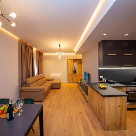 Central Chic Apartments Tiran Dış mekan fotoğraf